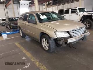 ✅ 2006 Chrysler Pacifica Touring • VIN: 2A4GF68476R734294 • Lot: 43455461. Listed on IAAI with 207,837 mi. Free auction sales archive from the USA and detailed vehicle history report at DreamBid. Image 1.