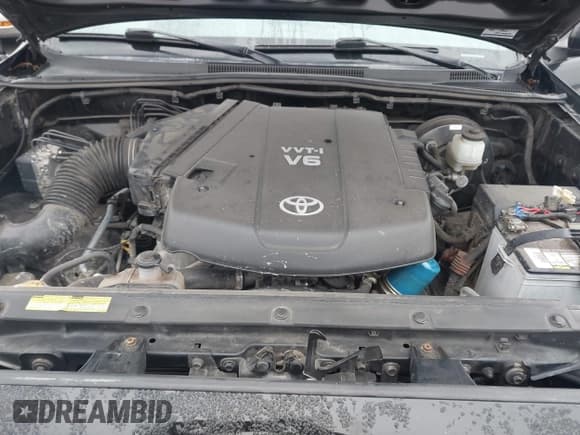 ✅ 2010 Toyota Tacoma • VIN: 5TEUU4ENXAZ739234 • Lot: 43156081. Listed on IAAI with 125,001 mi. Free auction sales archive from the USA and detailed vehicle history report at DreamBid. Image 10.