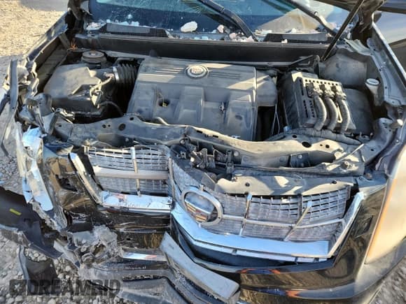 ✅ 2011 Cadillac SRX Performance Collection • VIN: 3GYFNBEY7BS560433 • Lot: 90230435. Wystawiony na Copart z przebiegiem Nie podano. Bezpłatny archiwum sprzedaży aukcyjnych z USA i szczegółowy raport historii pojazdu na DreamBid. Zdjęcie 12.