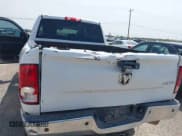 ✅ 2018 Ram 2500 Tradesman • VIN: 3C6UR5CJ4JG122048 • Лот: 43144308. Опубликован ранее на IAAI с пробегом 205 923 миль. Бесплатный доступ к архиву аукционных продаж из США и подробный отчёт об истории автомобиля на DreamBid. Изображение 6.