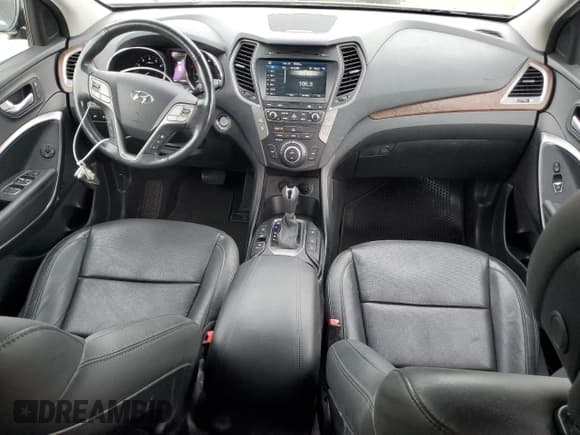 ✅ 2018 Hyundai Santa Fe Ultimate • VIN: 5XYZWDLA7JG537560 • Lot: 87487205. Wystawiony na Copart z przebiegiem 47 480 mil. Bezpłatny archiwum sprzedaży aukcyjnych z USA i szczegółowy raport historii pojazdu na DreamBid. Zdjęcie 8.