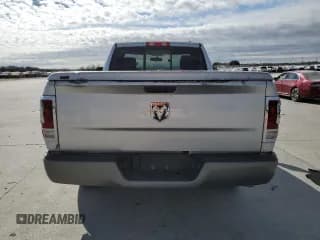 ✅ 2009 Dodge 1500 ST • VIN: 1D3HB16K49J500396 • Lot: 42350175. Wystawiony na Copart z przebiegiem 100 378 mil. Bezpłatny archiwum sprzedaży aukcyjnych z USA i szczegółowy raport historii pojazdu na DreamBid. Zdjęcie 6.
