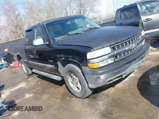 ✅ 2001 Chevrolet Silverado 1500 LS • VIN: 2GCEK19T911404245 • Lot: 41607953. Wystawiony na IAAI z przebiegiem 246 487 mil mil. Skorzystaj z bezpłatnego archiwum sprzedaży aukcyjnych z USA i zobacz szczegółowy raport historii pojazdu na DreamBid. Zdjęcie 1.