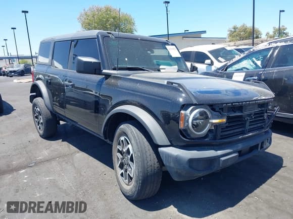 ✅ 2022 Ford Bronco • VIN: 1FMDE5BH0NLA92148 • Lot: 42783825. Listed on IAAI with 33,835 mi. Free auction sales archive from the USA and detailed vehicle history report at DreamBid. Image 1.