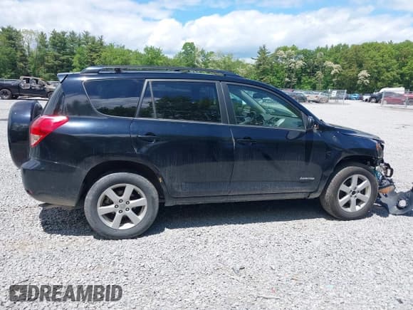 ✅ 2008 Toyota RAV4 Limited • VIN: JTMZK31V986012623 • Lot: 42368933. Listed on IAAI with 220,429 mi. Free auction sales archive from the USA and detailed vehicle history report at DreamBid. Image 13.