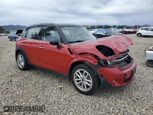 ✅ 2015 MINI Countryman • VIN: WMWZB3C54FWR46471 • Lot: 84475805. Wystawiony na Copart z przebiegiem 69 430 mil. Bezpłatny archiwum sprzedaży aukcyjnych z USA i szczegółowy raport historii pojazdu na DreamBid. Zdjęcie 4.