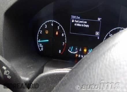 ✅ 2020 Ford Transit Cargo • VIN: 1FTBR1Y88LKB05571 • Lot: 41950670. Wystawiony na IAAI z przebiegiem 73 340 mil. Bezpłatny archiwum sprzedaży aukcyjnych z USA i szczegółowy raport historii pojazdu na DreamBid. Zdjęcie 1.