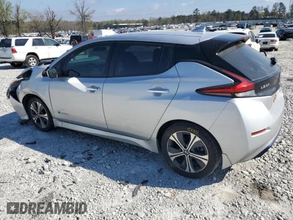 ✅ 2018 Nissan LEAF SL • VIN: 1N4AZ1CPXJC306248 • Lot: 45786683. Wystawiony na Copart z przebiegiem 53 665 mil. Bezpłatny archiwum sprzedaży aukcyjnych z USA i szczegółowy raport historii pojazdu na DreamBid. Zdjęcie 2.