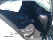 ✅ 2017 Nissan Maxima SL • VIN: 1N4AA6AP3HC424806 • Лот: 42911714. Опубликован ранее на IAAI с пробегом 132 765 миль. Бесплатный доступ к архиву аукционных продаж из США и подробный отчёт об истории автомобиля на DreamBid. Изображение 8.