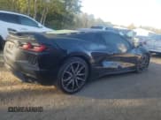 ✅ 2024 Chevrolet Corvette 2LT • VIN: 1G1YB2D40R5110562 • Lot: 81231045. Wystawiony na Copart z przebiegiem 8 320 mil. Bezpłatny archiwum sprzedaży aukcyjnych z USA i szczegółowy raport historii pojazdu na DreamBid. Zdjęcie 3.