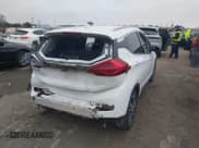 ✅ 2017 Chevrolet Bolt EV Premier • VIN: 1G1FX6S09H4185586 • Lot: 41894393. Wystawiony na IAAI z przebiegiem 168 479 mil. Bezpłatny archiwum sprzedaży aukcyjnych z USA i szczegółowy raport historii pojazdu na DreamBid. Zdjęcie 4.