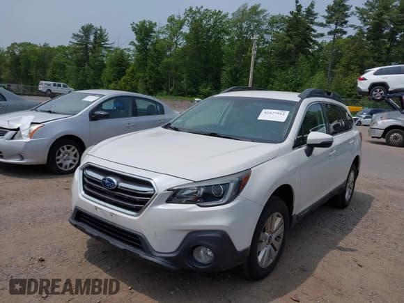 ✅ 2018 Subaru Outback Premium • VIN: 4S4BSAFC7J3297015 • Lot: 42427912. Listed on IAAI with 89,779 mi. Free auction sales archive from the USA and detailed vehicle history report at DreamBid. Image 17.