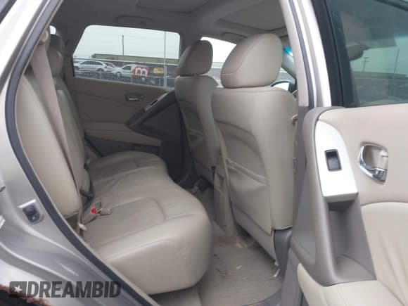 ✅ 2009 Nissan Murano S • VIN: JN8AZ18W49W209829 • Lot: 43712062. Wystawiony na IAAI z przebiegiem 140 132 mil. Bezpłatny archiwum sprzedaży aukcyjnych z USA i szczegółowy raport historii pojazdu na DreamBid. Zdjęcie 8.