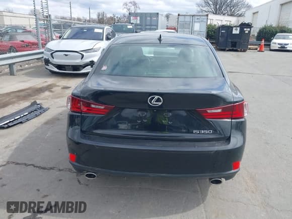 ✅ 2014 Lexus IS 350 • VIN: JTHBE1D2XE5005159 • Lot: 41723948. Listed on IAAI with 105,405 mi. Free auction sales archive from the USA and detailed vehicle history report at DreamBid. Image 16.