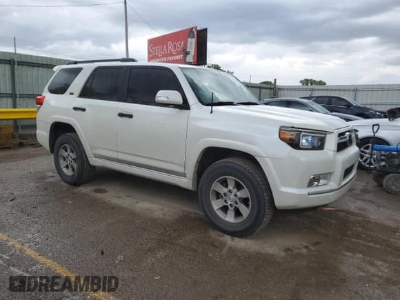 ✅ 2011 Toyota 4Runner SR5 • VIN: JTEBU5JR7B5048135 • Lot: 84887285. Wystawiony na Copart z przebiegiem 195 619 mil. Bezpłatny archiwum sprzedaży aukcyjnych z USA i szczegółowy raport historii pojazdu na DreamBid. Zdjęcie 4.