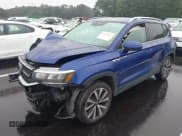 ✅ 2023 Volkswagen Taos SE • VIN: 3VVSX7B22PM317704 • Lot: 42929504. Wystawiony na IAAI z przebiegiem 60 823 mil. Bezpłatny archiwum sprzedaży aukcyjnych z USA i szczegółowy raport historii pojazdu na DreamBid. Zdjęcie 16.