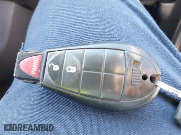 ✅ 2012 Dodge Durango SXT • VIN: 1C4RDHAG2CC321725 • Lot: 43704788. Wystawiony na IAAI z przebiegiem 95 949 mil. Bezpłatny archiwum sprzedaży aukcyjnych z USA i szczegółowy raport historii pojazdu na DreamBid. Zdjęcie 11.