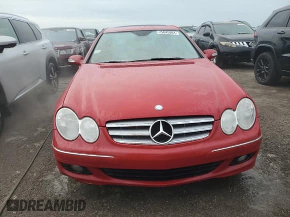 ✅ 2008 Mercedes-Benz CLK 350 • VIN: WDBTJ56H38F234192 • Lot: 75845804. Wystawiony na Copart z przebiegiem Nie podano. Bezpłatny archiwum sprzedaży aukcyjnych z USA i szczegółowy raport historii pojazdu na DreamBid. Zdjęcie 5.