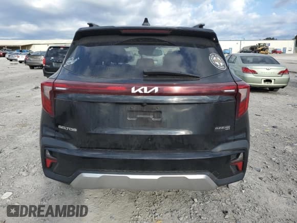 ✅ 2024 Kia Seltos EX • VIN: KNDER2AAXR7477148 • Lot: 82370185. Wystawiony na Copart z przebiegiem 74 006 mil. Bezpłatny archiwum sprzedaży aukcyjnych z USA i szczegółowy raport historii pojazdu na DreamBid. Zdjęcie 6.