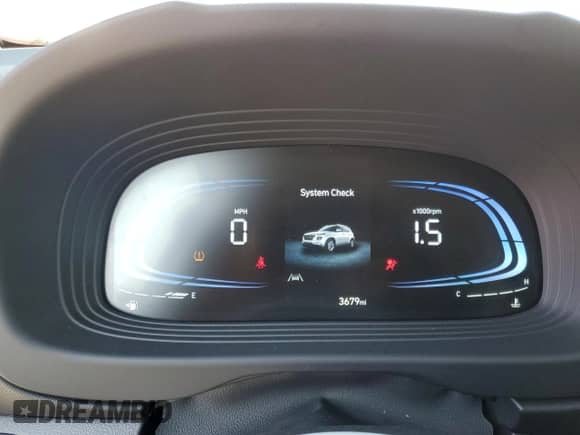 2024 Hyundai Venue SEL z VIN KMHRC8A33RU324910, wystawiony jako Copart lot #72464614 z przebiegiem 3 679 mil mil oraz Szkoda całkowita • Salvage title. Historia ofert i sprzedaży dostępna na DreamBid. Obrazek 9.