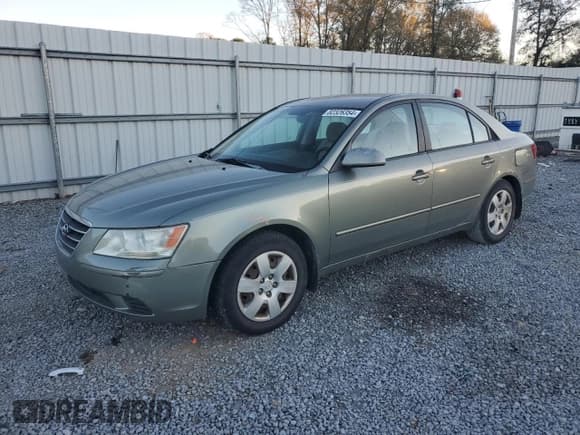 ✅ 2009 Hyundai Sonata GLS • VIN: 5NPET46C09H551633 • Лот: 82326354. Опубликован ранее на Copart с пробегом 156 784 миль. Бесплатный доступ к архиву аукционных продаж из США и подробный отчёт об истории автомобиля на DreamBid. Изображение 1.