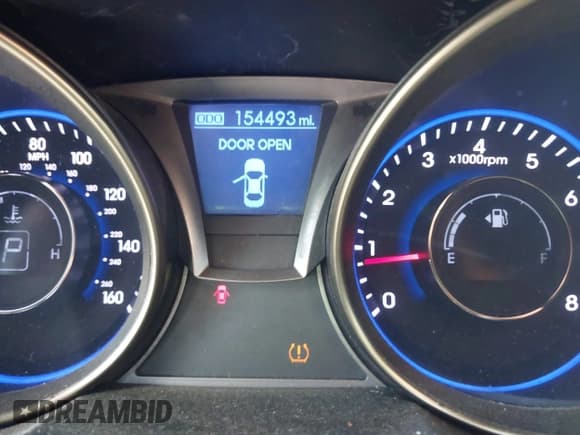 ✅ 2013 Hyundai Genesis Coupe 2.0T • VIN: KMHHT6KD7DU082252 • Lot: 42882653. Wystawiony na IAAI z przebiegiem 154 493 mil. Bezpłatny archiwum sprzedaży aukcyjnych z USA i szczegółowy raport historii pojazdu na DreamBid. Zdjęcie 7.