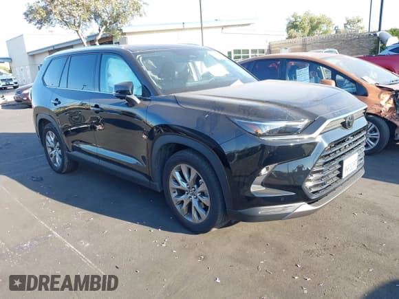 ✅ 2024 Toyota Highlander XLE • VIN: 5TDAAAB52RS003735 • Лот: 42373845. Опубликован ранее на IAAI с пробегом 12 569 миль. Бесплатный доступ к архиву аукционных продаж из США и подробный отчёт об истории автомобиля на DreamBid. Изображение 1.