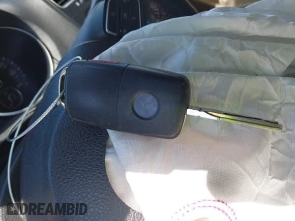 ✅ 2014 Volkswagen Jetta TDI w/Sunroof • VIN: 3VWPL7AJ6EM616017 • Lot: 43451324. Listed on IAAI with 94,028 mi. Free auction sales archive from the USA and detailed vehicle history report at DreamBid. Image 11.