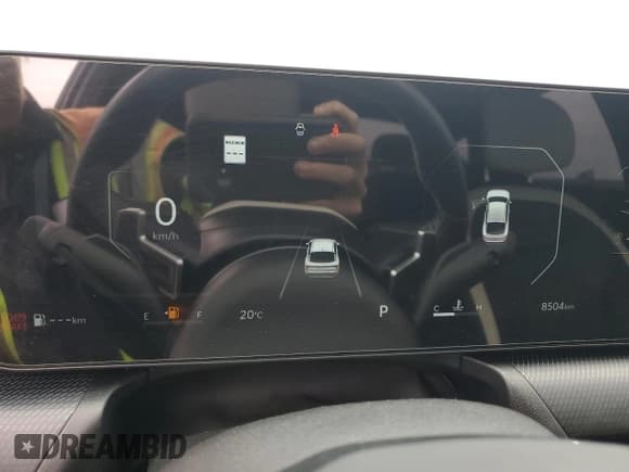 ✅ 2025 Kia K4 GT-Line Turbo • VIN: 3KPFW4DC0SE094105 • Lot: 70742525. Listed on Copart with 8,504 mi. Free auction sales archive from the USA and detailed vehicle history report at DreamBid. Image 9.