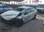 ✅ 2011 Volkswagen Jetta SE • VIN: 3VWDZ7AJ0BM050708 • Lot: 43104699. Listed on IAAI with 100,514 mi. Free auction sales archive from the USA and detailed vehicle history report at DreamBid. Image 2.