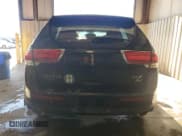 ✅ 2012 Lincoln MKX • VIN: 2LMDJ8JKXCBL11404 • Lot: 90244115. Wystawiony na Copart z przebiegiem 220 664 mil. Bezpłatny archiwum sprzedaży aukcyjnych z USA i szczegółowy raport historii pojazdu na DreamBid. Zdjęcie 6.