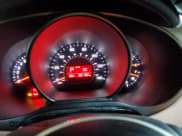 ✅ 2014 Kia Soul • VIN: KNDJN2A20E7085504 • Лот: 87430315. Опубликован ранее на Copart с пробегом 98 192 миль. Бесплатный доступ к архиву аукционных продаж из США и подробный отчёт об истории автомобиля на DreamBid. Изображение 9.