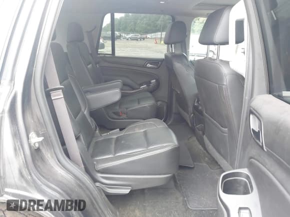 ✅ 2017 Chevrolet Tahoe LT • VIN: 1GNSKBKC3HR229583 • Lot: 42914563. Listed on IAAI with 115,190 mi. Free auction sales archive from the USA and detailed vehicle history report at DreamBid. Image 8.