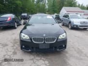 ✅ 2013 BMW 5 Series 550i xDrive • VIN: WBAFU9C50DDY71650 • Lot: 42464505. Wystawiony na IAAI z przebiegiem 107 183 mil. Bezpłatny archiwum sprzedaży aukcyjnych z USA i szczegółowy raport historii pojazdu na DreamBid. Zdjęcie 12.