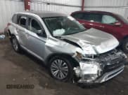 ✅ 2020 Mitsubishi Outlander ES • VIN: JA4AD2A38LZ019080 • Lot: 42545904. Listed on IAAI with 101,691 mi. Free auction sales archive from the USA and detailed vehicle history report at DreamBid. Image 6.