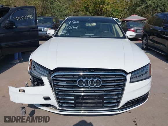 ✅ 2015 Audi A8 4.0T • VIN: WAU32AFD1FN030995 • Lot: 43468092. Wystawiony na IAAI z przebiegiem 93 610 mil. Bezpłatny archiwum sprzedaży aukcyjnych z USA i szczegółowy raport historii pojazdu na DreamBid. Zdjęcie 12.