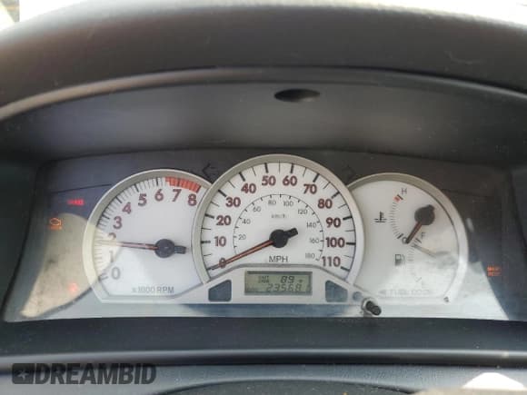 ✅ 2005 Toyota Corolla CE • VIN: 1NXBR32E35Z479700 • Lot: 60622345. Listed on Copart with 235,681 mi. Free auction sales archive from the USA and detailed vehicle history report at DreamBid. Image 9.