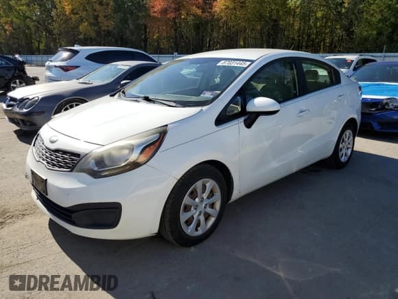✅ 2013 Kia Rio LX • VIN: KNADM4A39D6212708 • Lot: 87031445. Wystawiony na Copart z przebiegiem 115 304 mil. Bezpłatny archiwum sprzedaży aukcyjnych z USA i szczegółowy raport historii pojazdu na DreamBid. Zdjęcie 1.