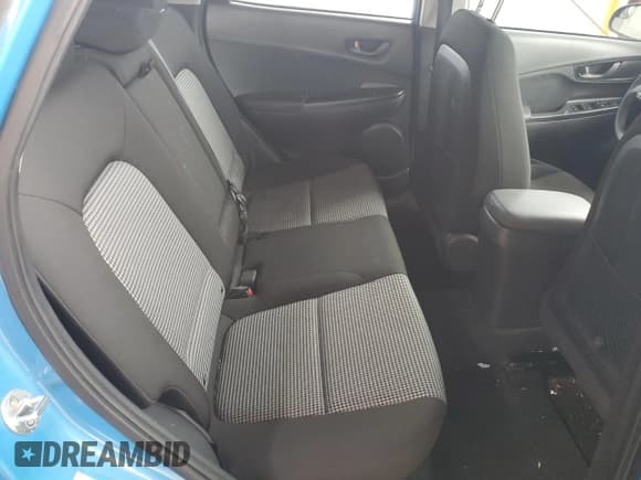 ✅ 2018 Hyundai Kona SE • VIN: KM8K12AA2JU170553 • Lot: 56886495. Listed on Copart with 45,558 mi. Free auction sales archive from the USA and detailed vehicle history report at DreamBid. Image 11.