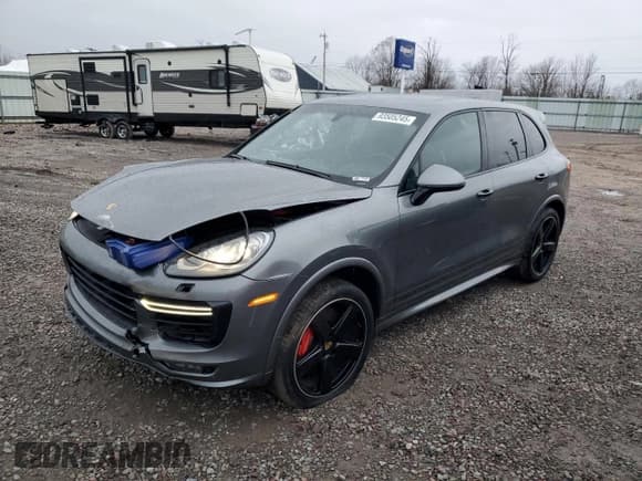 ✅ 2018 Porsche Cayenne GTS • VIN: WP1AD2A27JLA80755 • Лот: 93505245. Опубликован ранее на Copart с пробегом 63 892 миль. Бесплатный доступ к архиву аукционных продаж из США и подробный отчёт об истории автомобиля на DreamBid. Изображение 1.
