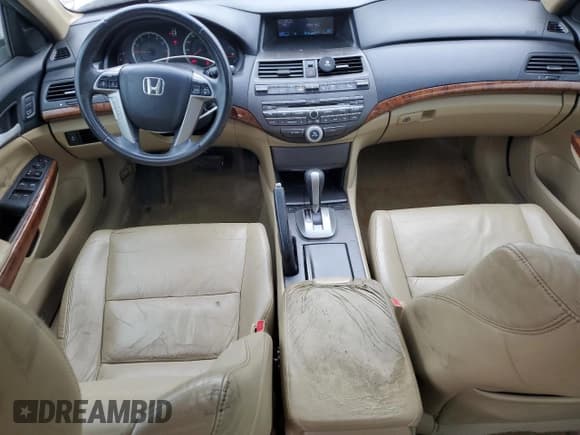 ✅ 2011 Honda Accord EX-L • VIN: 1HGCP3F85BA025191 • Лот: 82770545. Опубликован ранее на Copart с пробегом 215 543 миль. Бесплатный доступ к архиву аукционных продаж из США и подробный отчёт об истории автомобиля на DreamBid. Изображение 8.