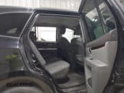 ✅ 2010 Hyundai Santa Fe GLS • VIN: 5NMSGDAB1AH336656 • Lot: 43373980. Listed on IAAI with 164,233 mi. Free auction sales archive from the USA and detailed vehicle history report at DreamBid. Image 8.