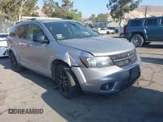 2018 Dodge Journey SXT с VIN 3C4PDCBB7JT414822, выставлен на аукционе IAAI как лот 43356137 с пробегом 74 439 миль миль и . История ставок и продаж доступна на DreamBid. Изображение 1.