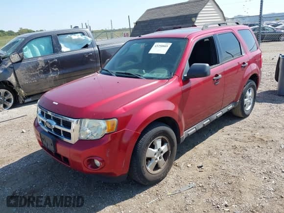 ✅ 2009 Ford Escape XLT • VIN: 1FMCU03709KA93125 • Lot: 43250805. Listed on IAAI with 197,683 mi. Free auction sales archive from the USA and detailed vehicle history report at DreamBid. Image 18.