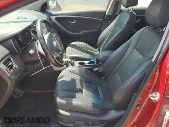 2017 Hyundai Elantra с VIN KMHD35LH8HU363329, выставлен на аукционе Copart как лот 64446855 с пробегом 73 779 миль миль и Списание • Salvage title. История ставок и продаж доступна на DreamBid. Изображение 7.