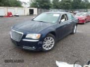 ✅ 2014 Chrysler 300 C • VIN: 2C3CCAKG8EH163460 • Лот: 42880679. Опубликован ранее на IAAI с пробегом 71 942 миль. Бесплатный доступ к архиву аукционных продаж из США и подробный отчёт об истории автомобиля на DreamBid. Изображение 17.