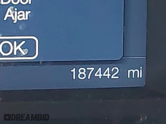 ✅ 2011 Ford Explorer XLT • VIN: 1FMHK8D80BGA44548 • Lot: 43462730. Wystawiony na IAAI z przebiegiem 187 442 mil. Bezpłatny archiwum sprzedaży aukcyjnych z USA i szczegółowy raport historii pojazdu na DreamBid. Zdjęcie 7.