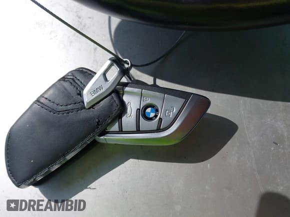 ✅ 2023 BMW 8 Series 840i • VIN: WBAAE2C04PCK62025 • Lot: 43605196. Listed on IAAI with 51,010 mi. Free auction sales archive from the USA and detailed vehicle history report at DreamBid. Image 11.