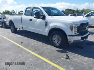 ✅ 2019 Ford F-250 XL • VIN: 1FT7X2A67KEC53878 • Lot: 42707576. Listed on IAAI with 155,920 mi. Free auction sales archive from the USA and detailed vehicle history report at DreamBid. Image 1.