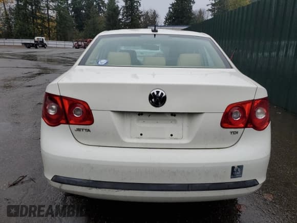 ✅ 2006 Volkswagen Jetta 1.9L TDI • VIN: 3VWDT81K46M722789 • Lot: 91319405. Wystawiony na Copart z przebiegiem 168 250 mil. Bezpłatny archiwum sprzedaży aukcyjnych z USA i szczegółowy raport historii pojazdu na DreamBid. Zdjęcie 6.